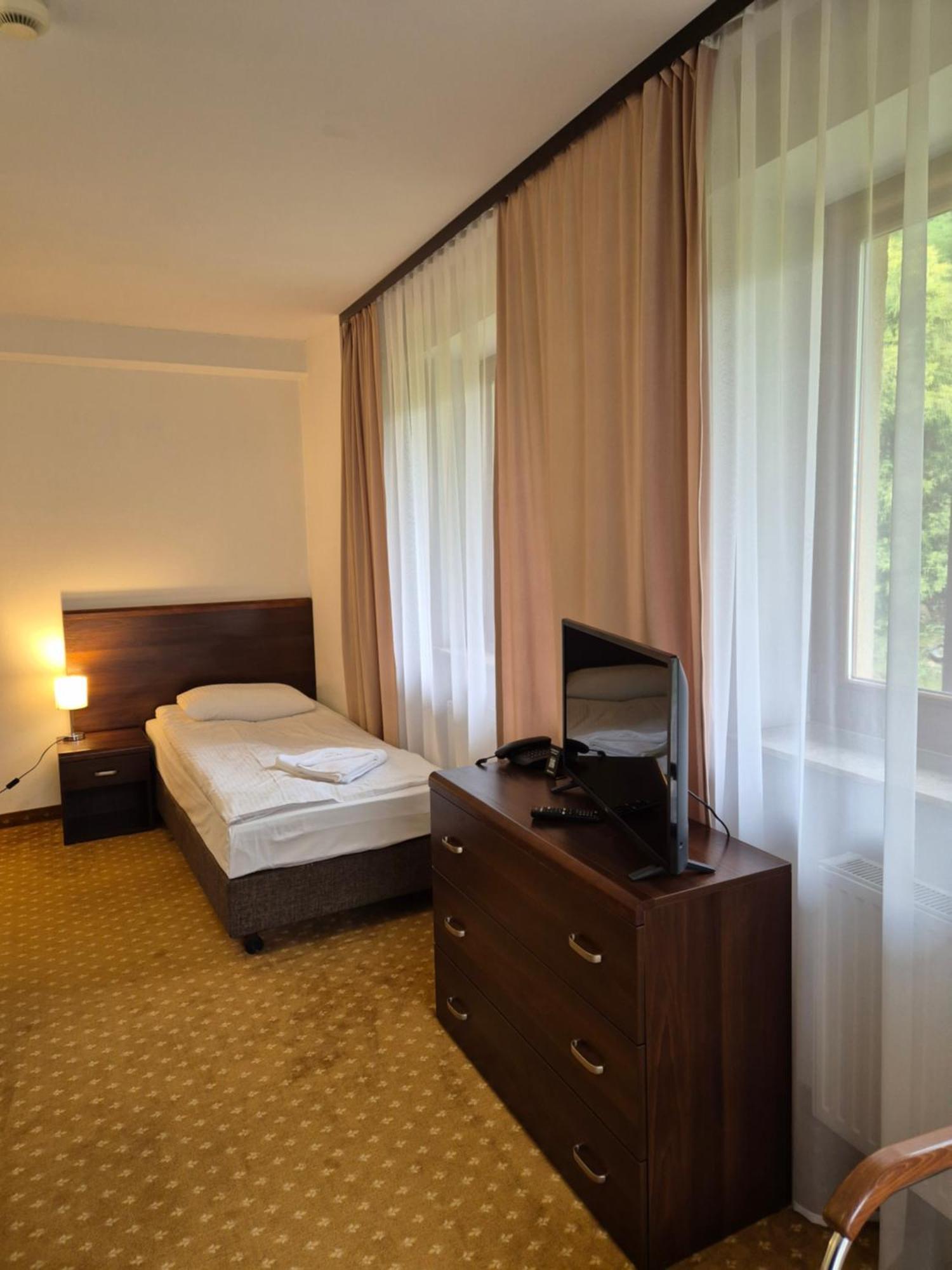 Instytut Zdrowia Sofra Fit & Spa Karpacz Buitenkant foto